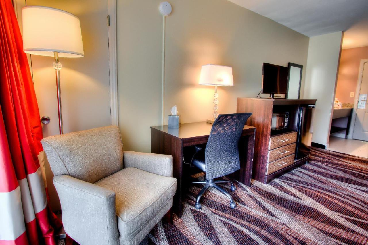 The Beaucatcher, A Boutique Motel Asheville