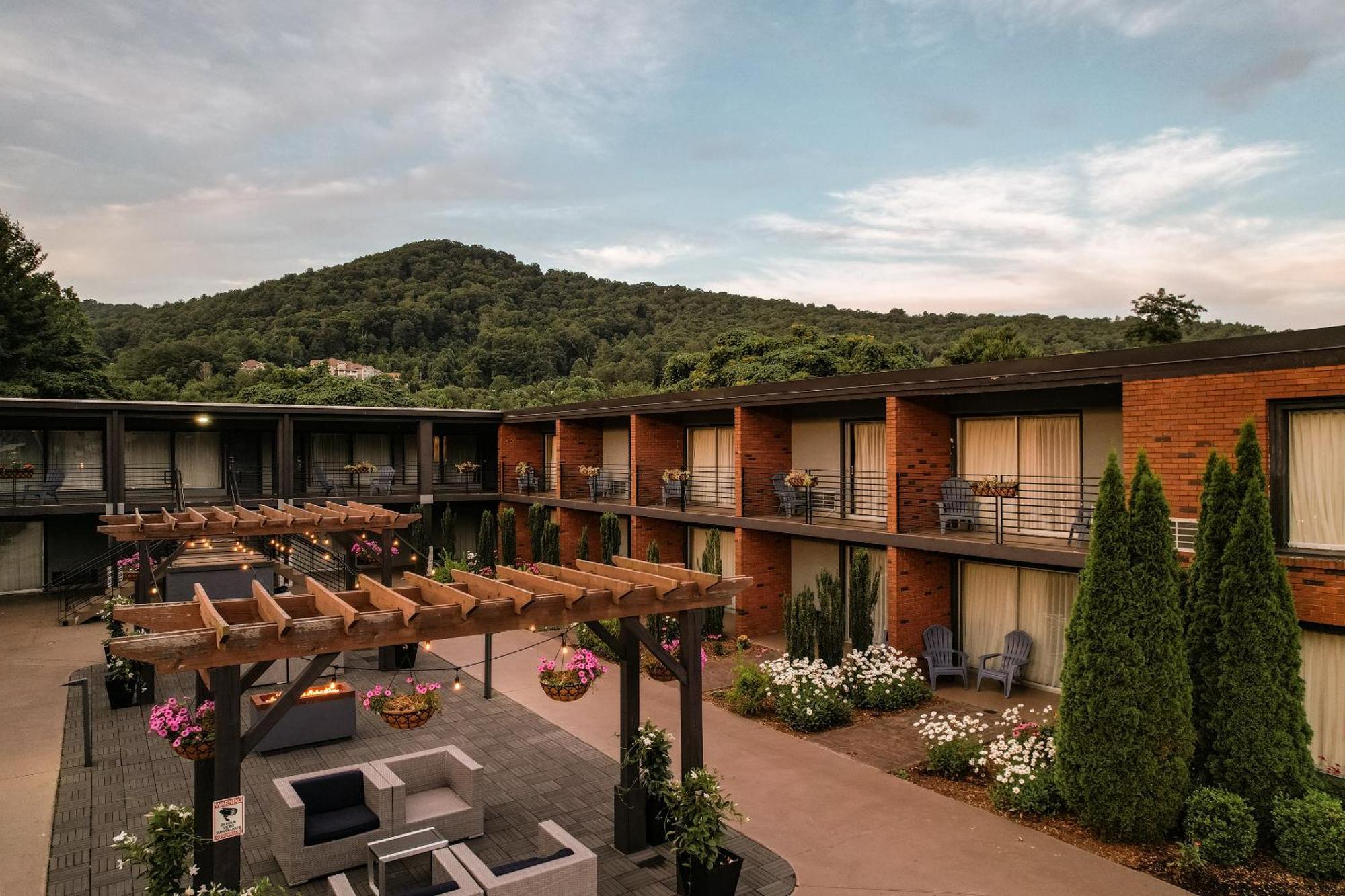 The Beaucatcher, A Boutique Motel