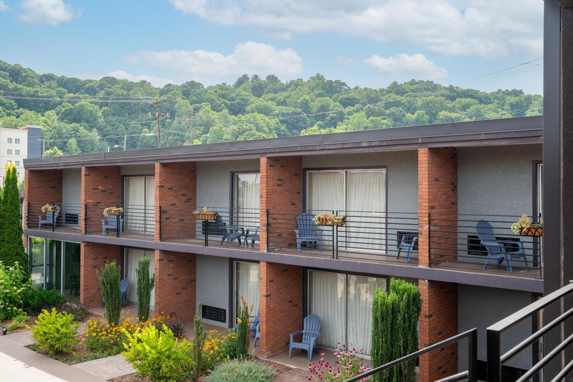 The Beaucatcher, A Boutique Motel Asheville