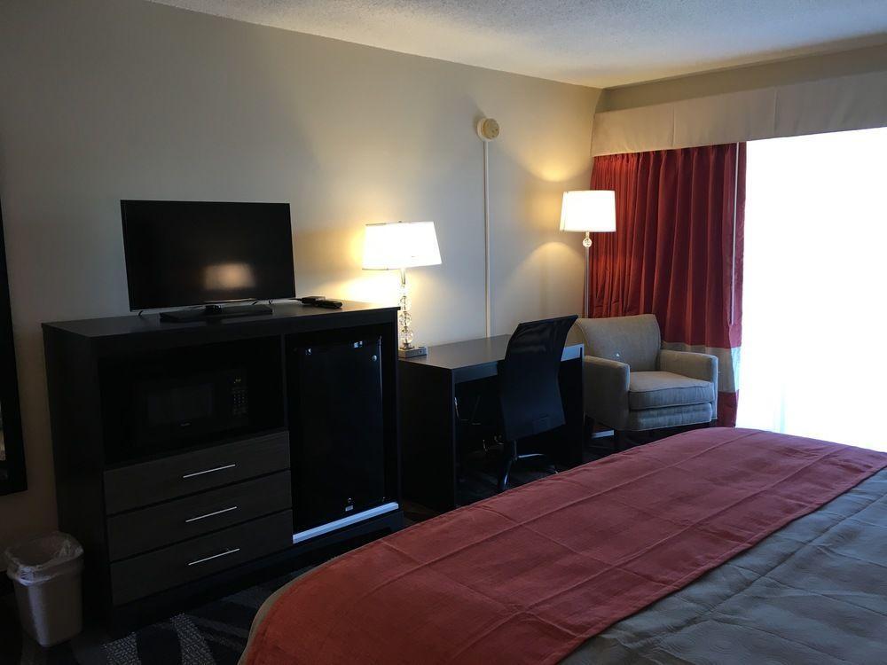 The Beaucatcher, A Boutique Motel 2*