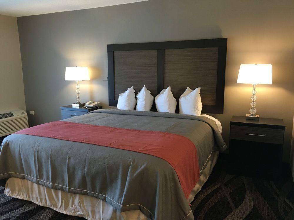 The Beaucatcher, A Boutique 2*